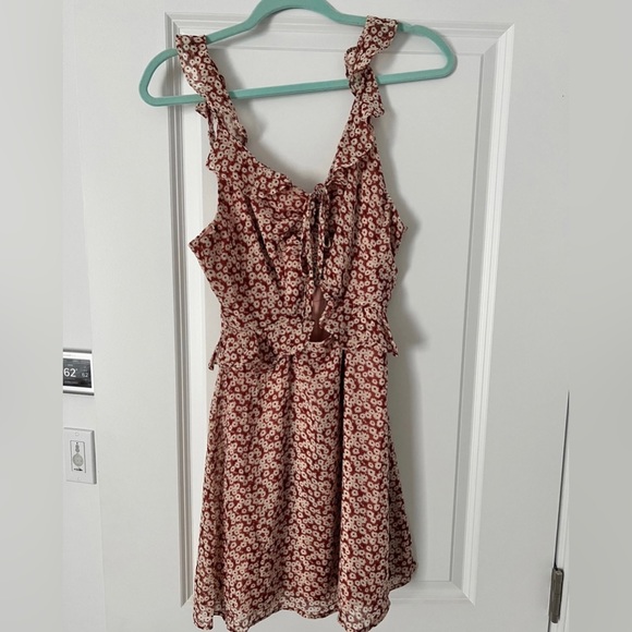 Lulus Mini Dress - Picture 7 of 9